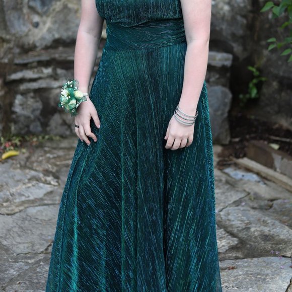 Prom Dress - Picture 2 of 3